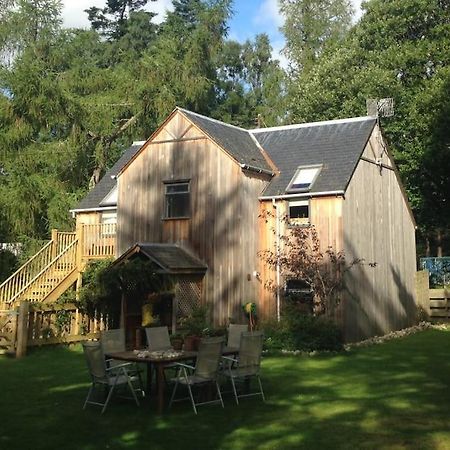 The Beeches Studio, Highlands Of Scotland ニュートンモア エクステリア 写真